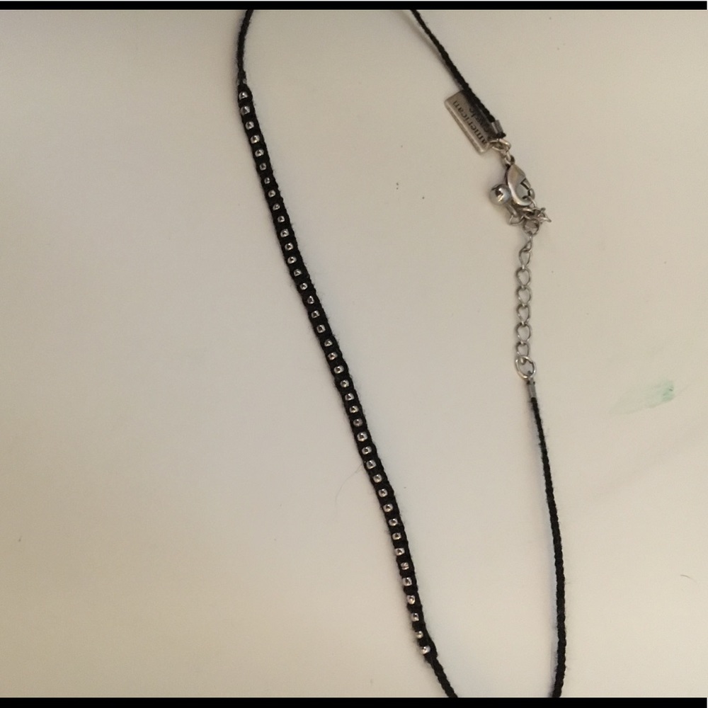 American eagle choker necklace